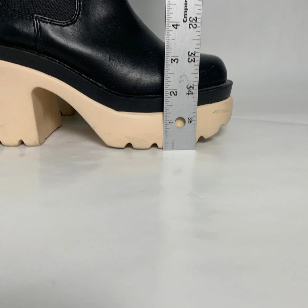 Liliana Womens Black Cream Chunky Platform Block Heel Chelsea Boots Size  5.5